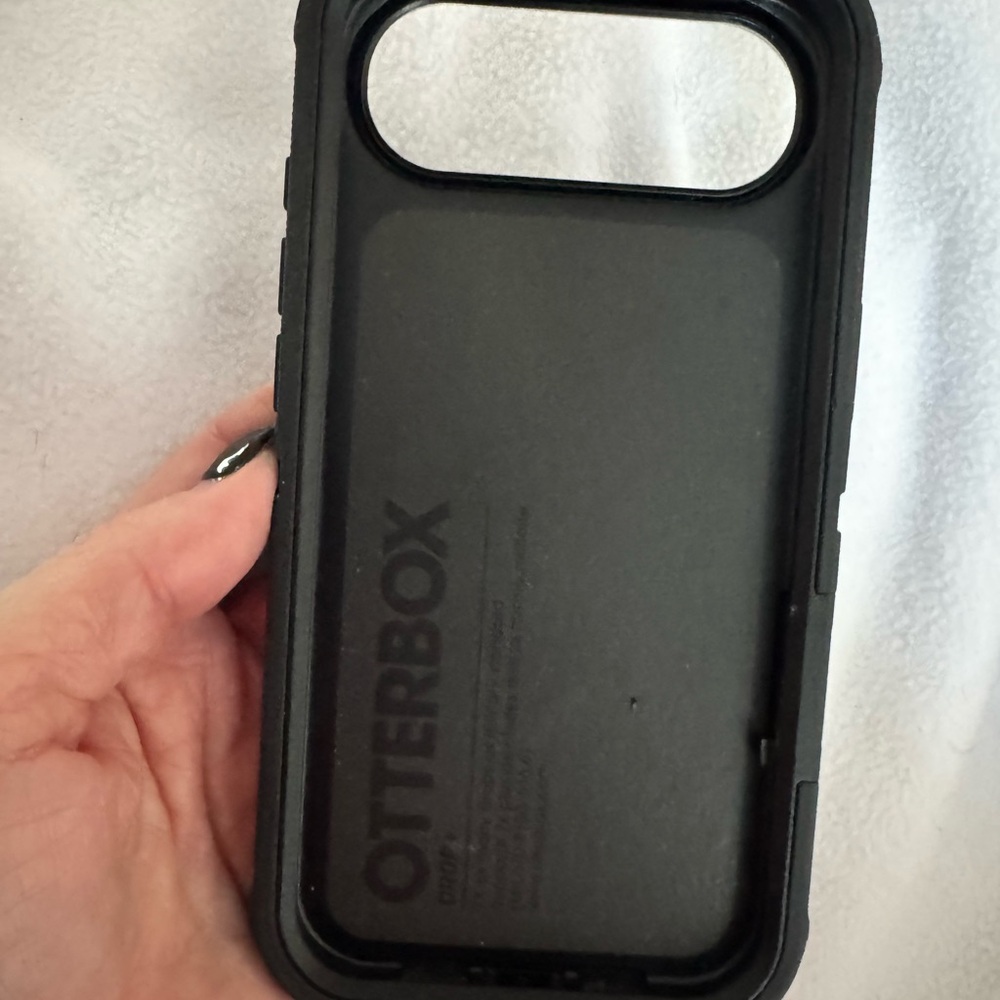 iPhone 17 AIR OtterBox Black Phone Case